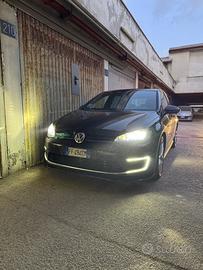 VOLKSWAGEN Golf 7ª serie - 2015