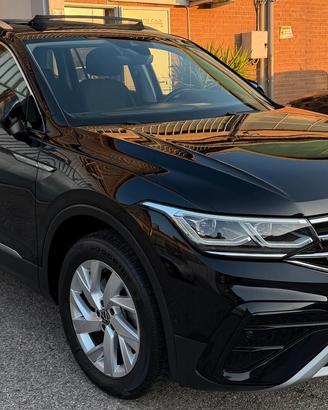 Volkswagen Tiguan Allspace 2.0 TDI SCR DSG Eleganc
