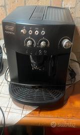 Macchina caffè delonghi