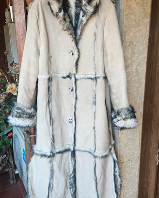 Cappotto Lungo Scamosciato Interno in pelliccia