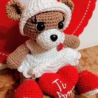 Orsetto Amigurumi realizzato ad uncinetto 