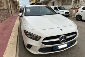 Mercedes-Benz A 180 d Automatic SPORT
