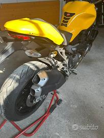 Ducati monster 821