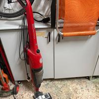 SCOPA ELETTRICA CICLONIC CON FILO