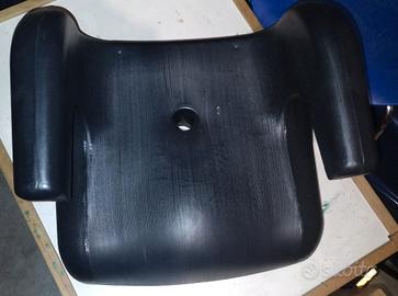 rialzo auto per bambini