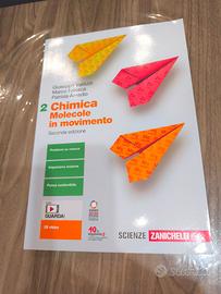Libro scolastico chimica