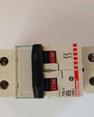 BTICINO btdin60 F82/2 Interruttore Magnetotermico