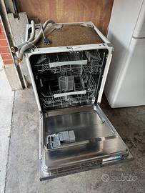 Lavastoviglie incasso Electrolux
