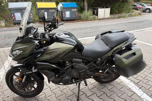 moto Kawasaki versys  650