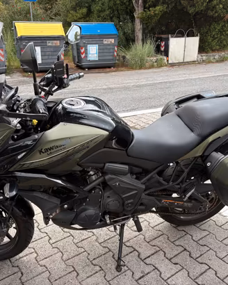 moto Kawasaki versys  650