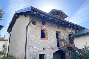 RUSTICO A SAVOGNA