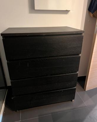 Cassettiera e comodini Malm Ikea