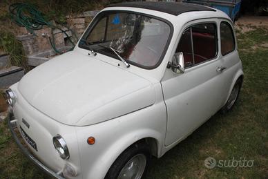 Auto Fiat 500 R