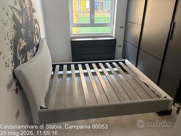 Letto matrimoniale imbottito