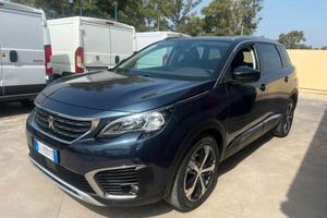 Peugeot 5008 1.6hdi * 7 Posti * Allure
