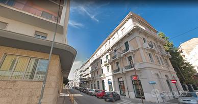 Garage in centro