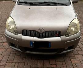 Toyota Yaris TS 2004