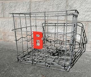 Cesto Portabottiglie Vintage Industriale