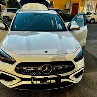 GLA  AMG LINE