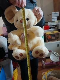 peluche topolone con orecchie grandi 