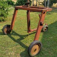 Carrello porta irrigatore su 3 ruote con gettone