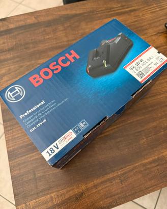 Caricabatterie Bosch Professional