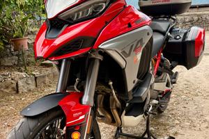 Ducati Multistrada V4S travell