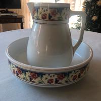 Brocca e catino antichi