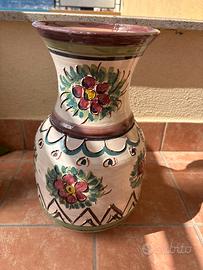 Vaso dipinto a mano