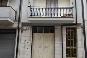 Casa singola zona via matera BA003719