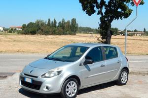 RENAULT CLIO III 1.5 Turbodiesel -SI NEOPATENTATI