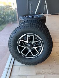 5x ruote e cerchi wrangler 17'' NUOVI 255/75R17