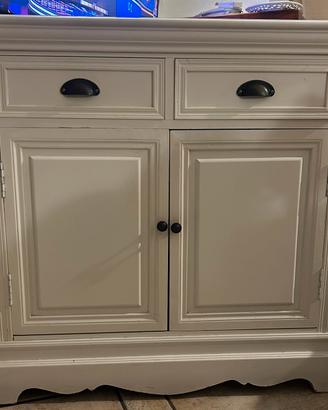 Credenza