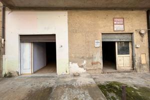 Garage, Attività Artigianale o Abitazione