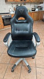 sedia gxt gaming in pelle