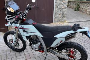 Rally Enduro AJP PR7 650 MY 2026