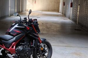 Honda Hornet 750 del 2023