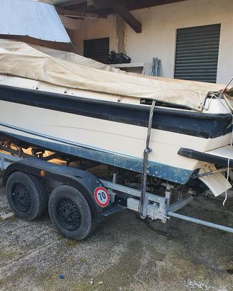 barca motore entro fuori bordo