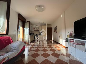 3 LOCALI A GIAVERA DEL MONTELLO