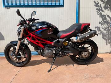 Ducati Monster 796+ - 2011