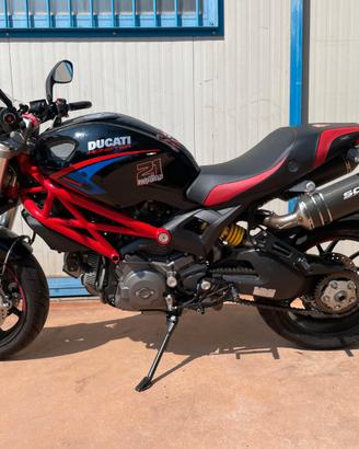 Ducati Monster 796+ - 2011