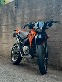 Yamaha XT125