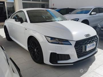 Audi TT Coupé 2.0 TDI ultra Nuvolari Lim. Ed. 2015