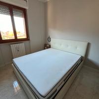 Letto matrimoniale rete e materasso nuovi