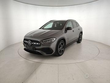 Mercedes-Benz GLA 200 d Premium auto