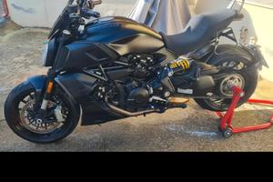 Diavel 1260 pacchetto Touring
