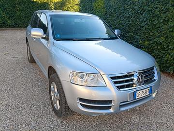 Volkswagen Touareg 2.5TD del 2004 gancio traino 35