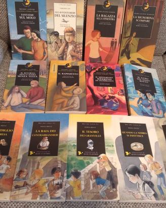 Lotto n.13 libri Motta Junior "I Piccoli Gialli"