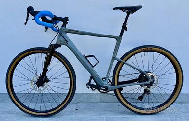 GRAVEL BIKE CANNONDALE TOPSTONE CARBON LEFTY 3