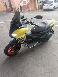 SCUTER APRILIA SR GT 125